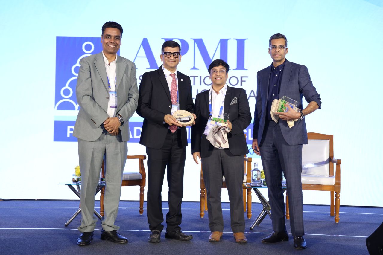 APMI PMS Leadership Conclave Kolkata 2026 group on stage